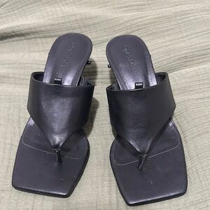Women's Black kitten heel Sandals